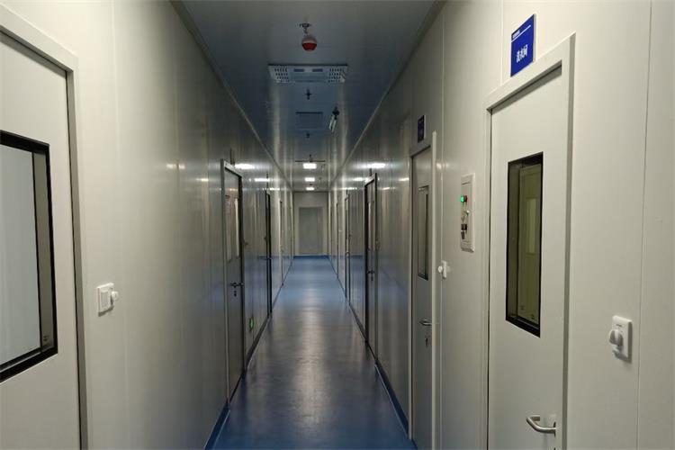 江苏南通10万级化妆品车间洁净室装修案例 (5)