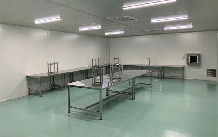 江苏苏州烘焙食品厂10万级洁净室装修案例 (1)
