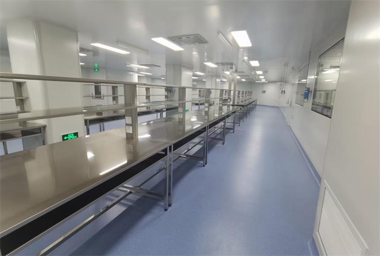 江苏扬州生物制剂车间GMP10万级洁净室装修设计施工案例 (5)